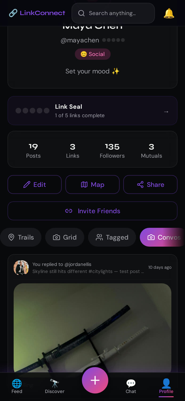 LinkConnect Photo Conversations screen — Reply to a photo with a photo — conversations you can see.